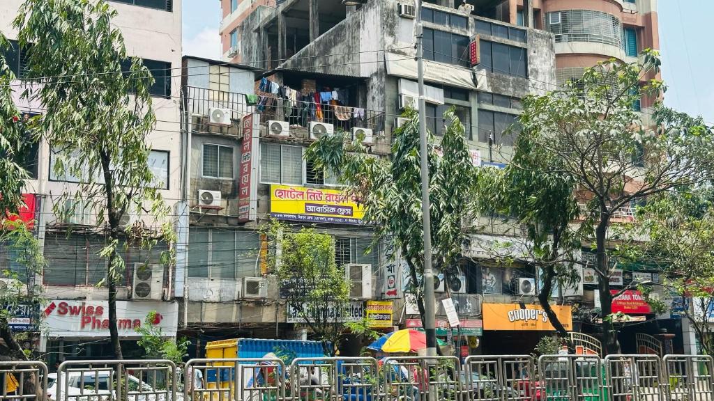 Hotel New Royal Palace Dhanmondi photo 1