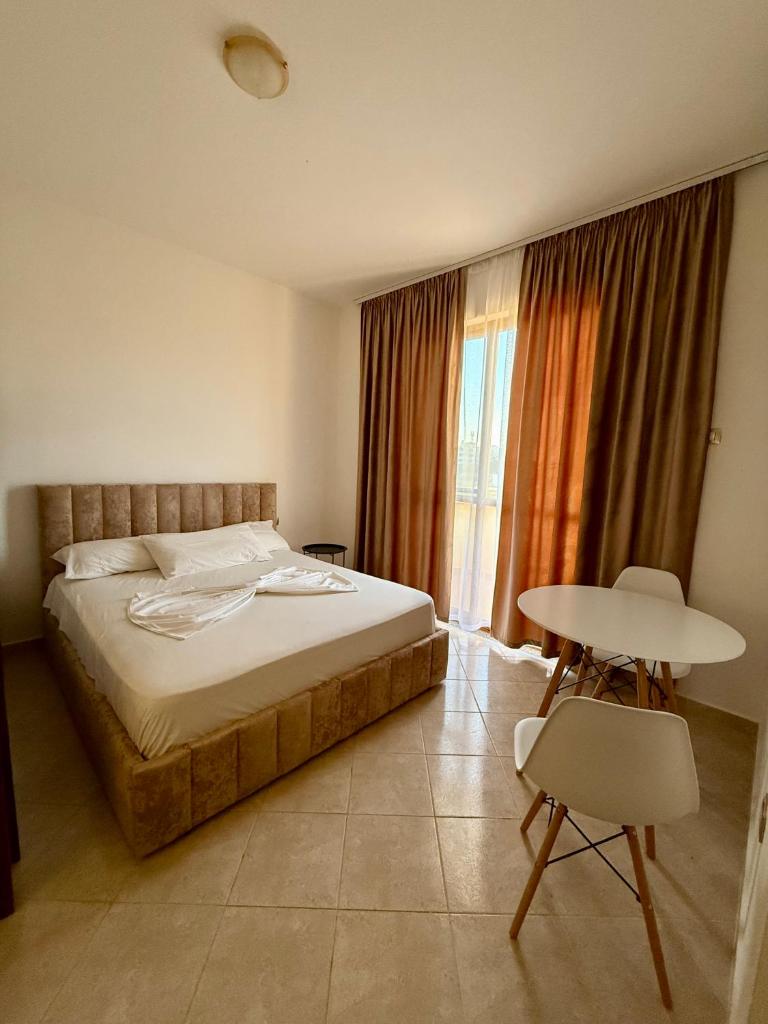 Hotel Ermi photo 1