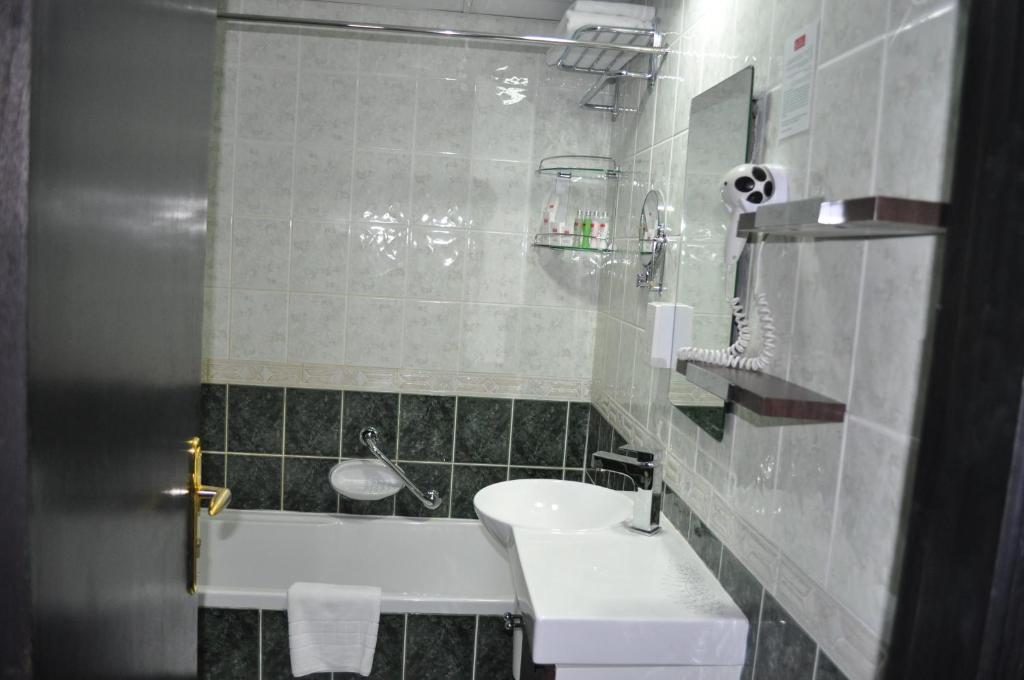 Студио (Представительский номер-студио), Апарт-отель Al Jawhara Hotel Apartments