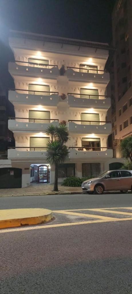 Exclusivo Departamento Frente a Playa Grande photo 1