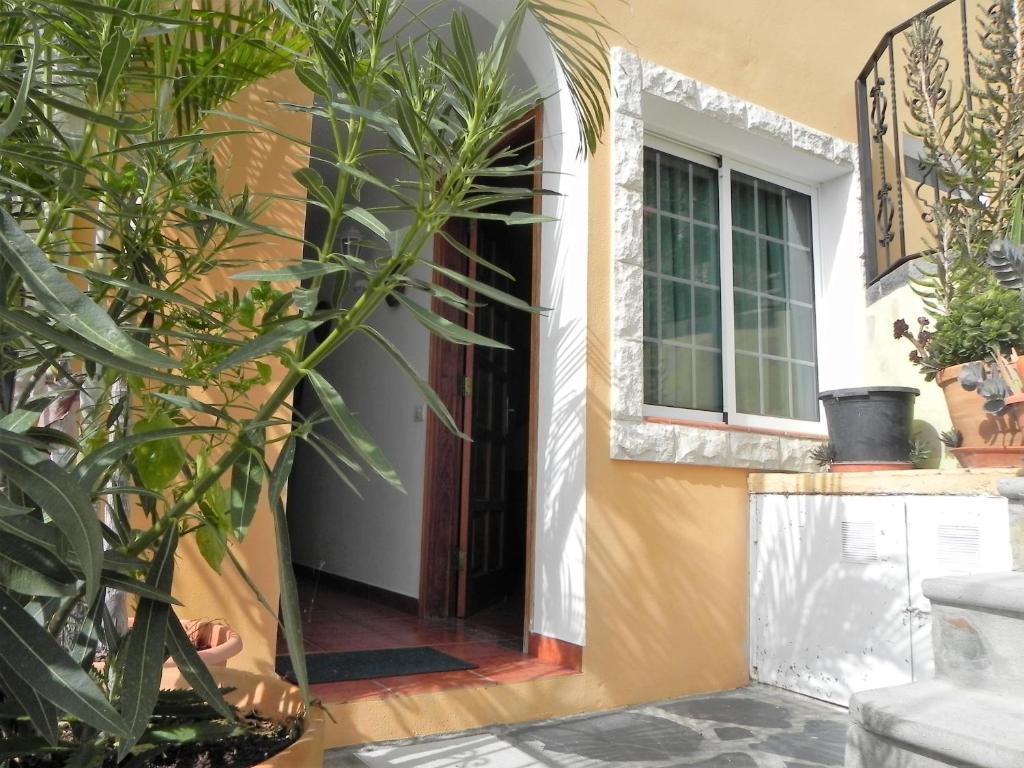 Apartamentos Ana photo 3