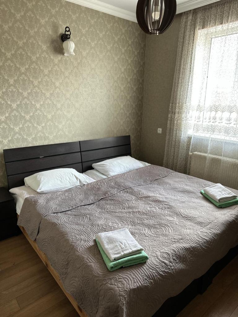 Guest house chavchavadze N23 - Tap to explore photos