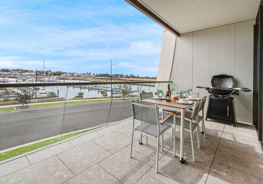 Marinafront Retreat Shell Cove photo 4