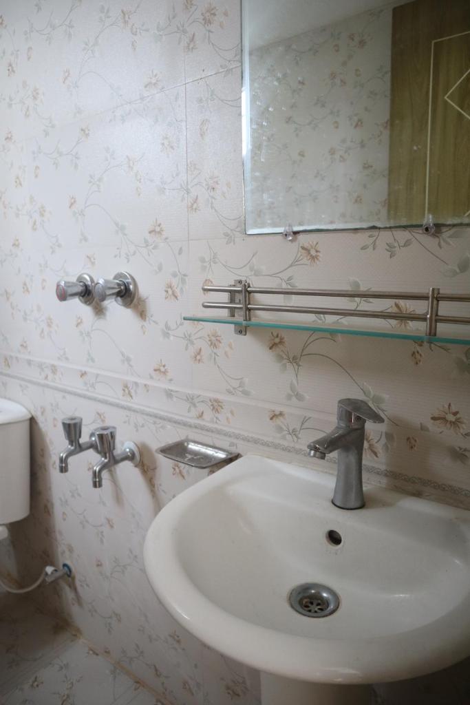 Dwelling Furnished Flat photo 3