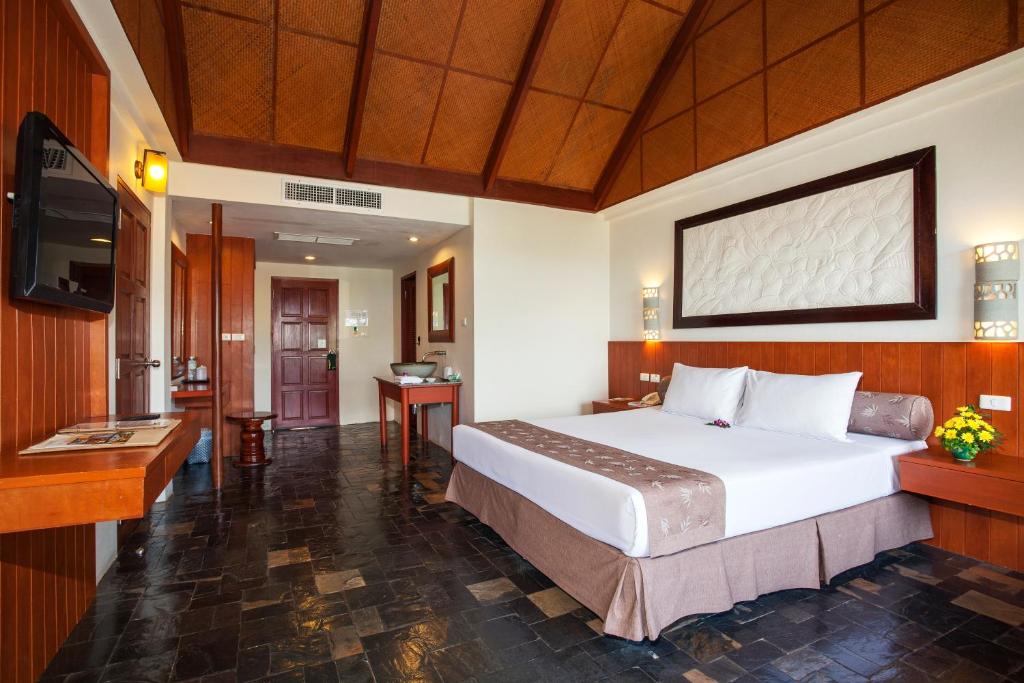 Двухместный (Двухместный номер Делюкс с 1 кроватью и видом на море), Karona Resort & Spa