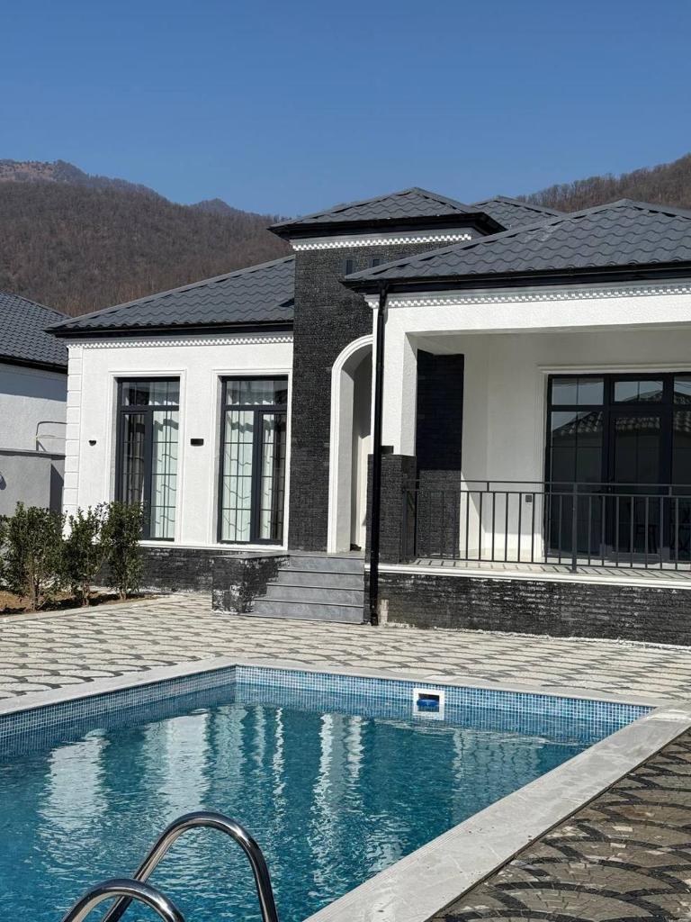 Gabala Azgard Houses