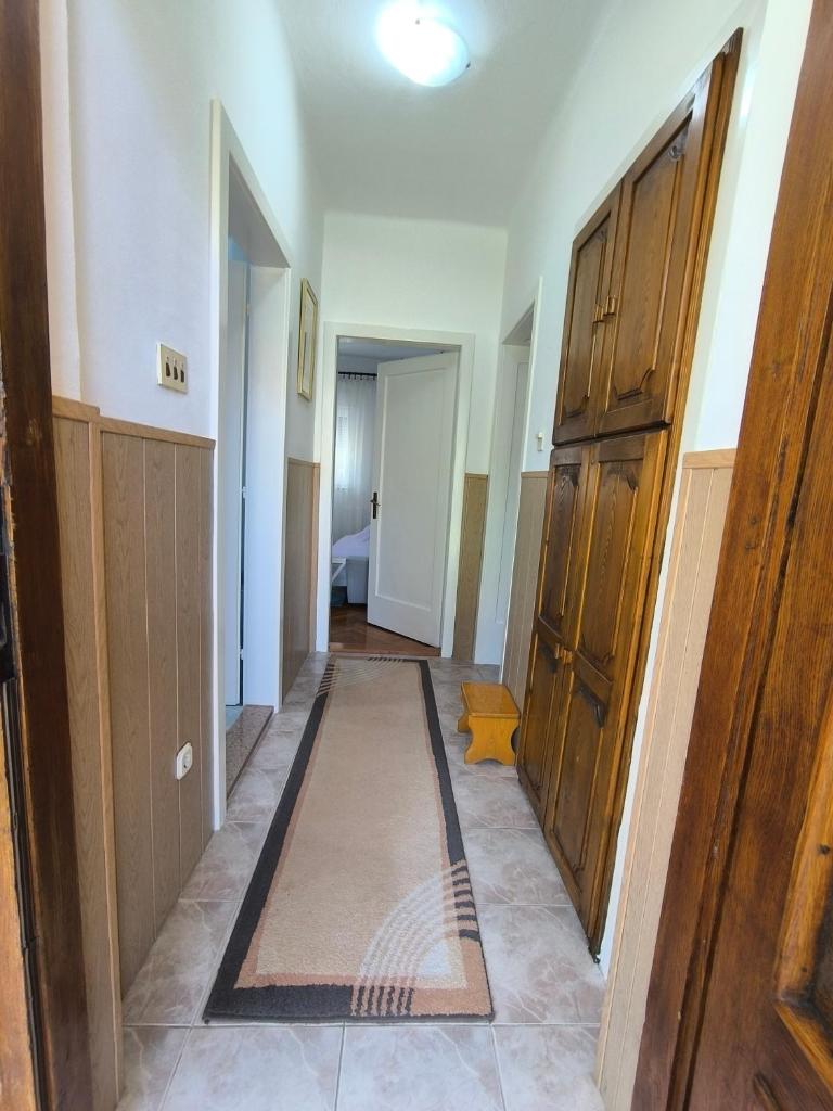 Stone House Apartment photo 4