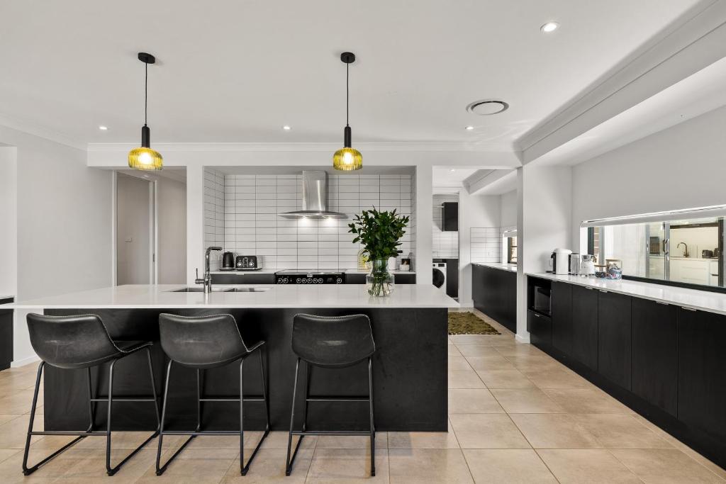 Mi Casa Su Casa - Brand New Home In Moss Vale photo 2