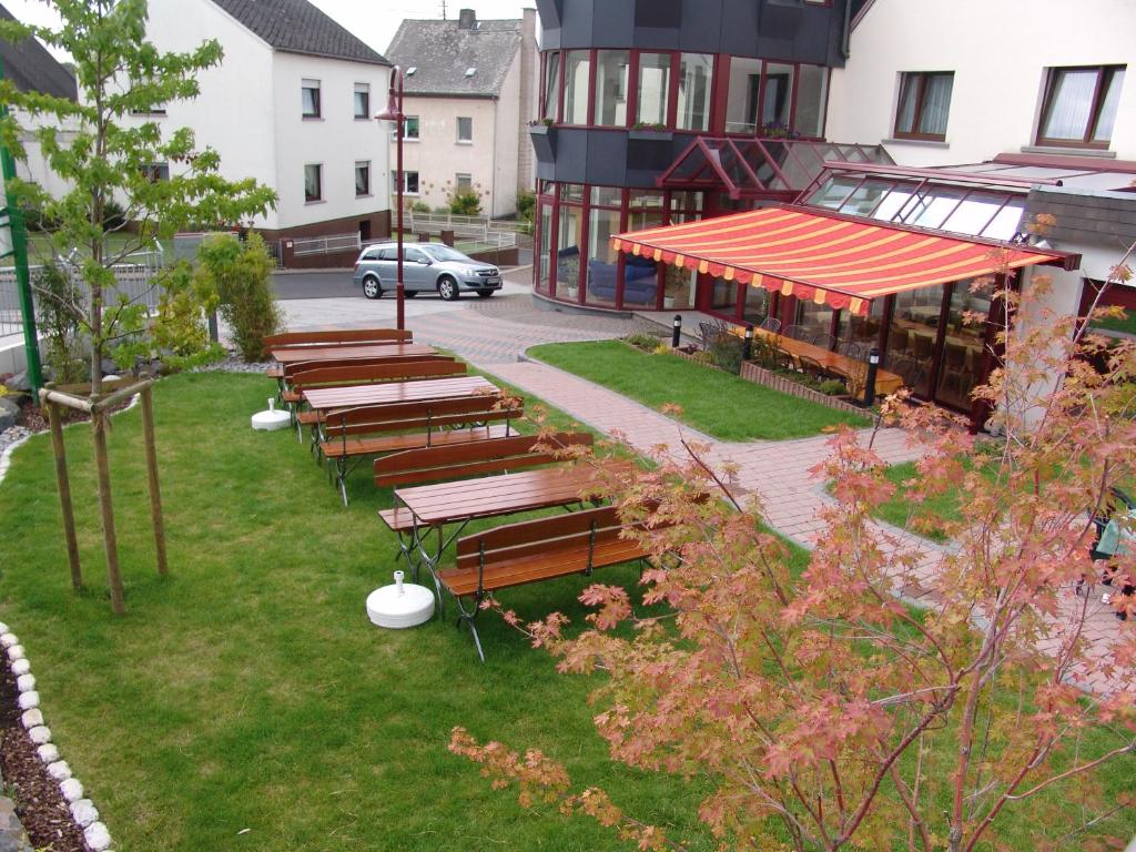 Landhotel Wolf-Mertes photo 3