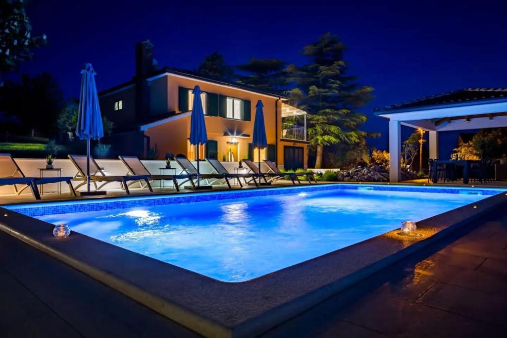 Villa Imperio Deluxe photo 2