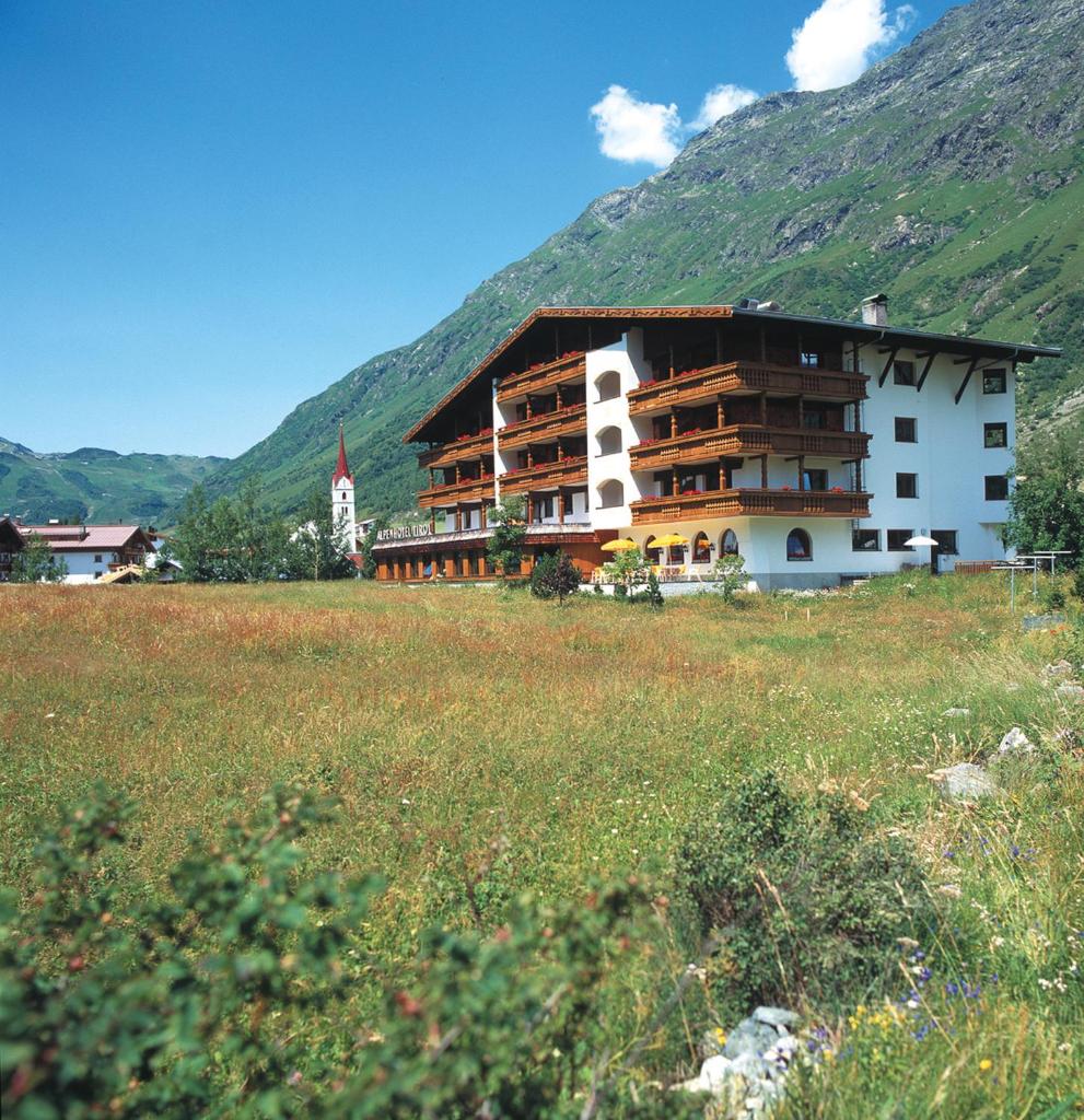 Alpenhotel Tirol photo 2