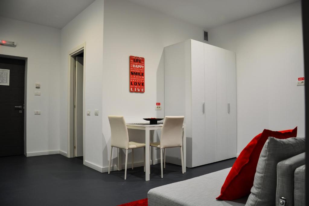 Сьюит (Полулюкс), Living Aparthotel