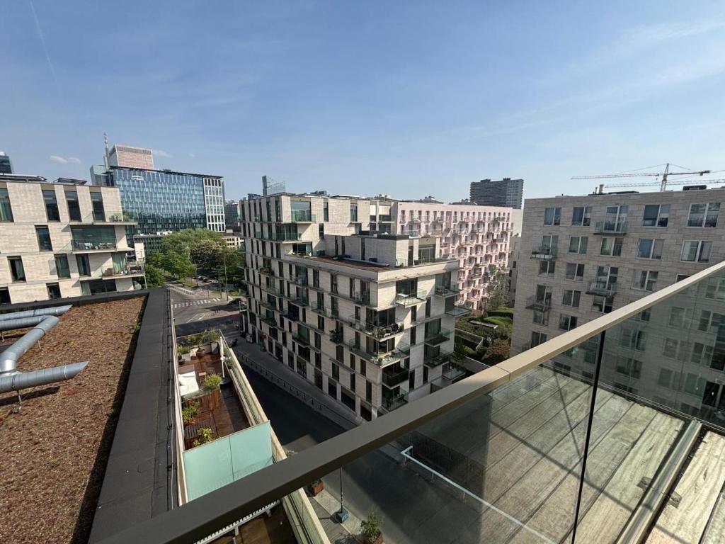 Splendid Penthouse in City Center with Water View photo 4