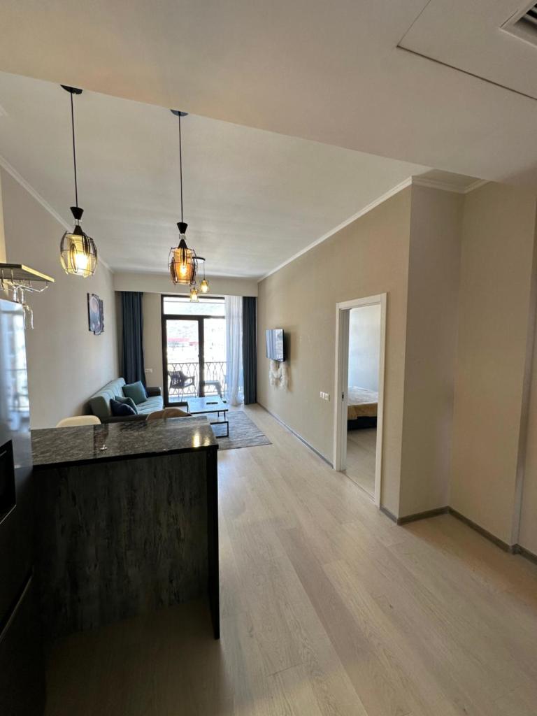 Daily Rent Group F001 photo 3