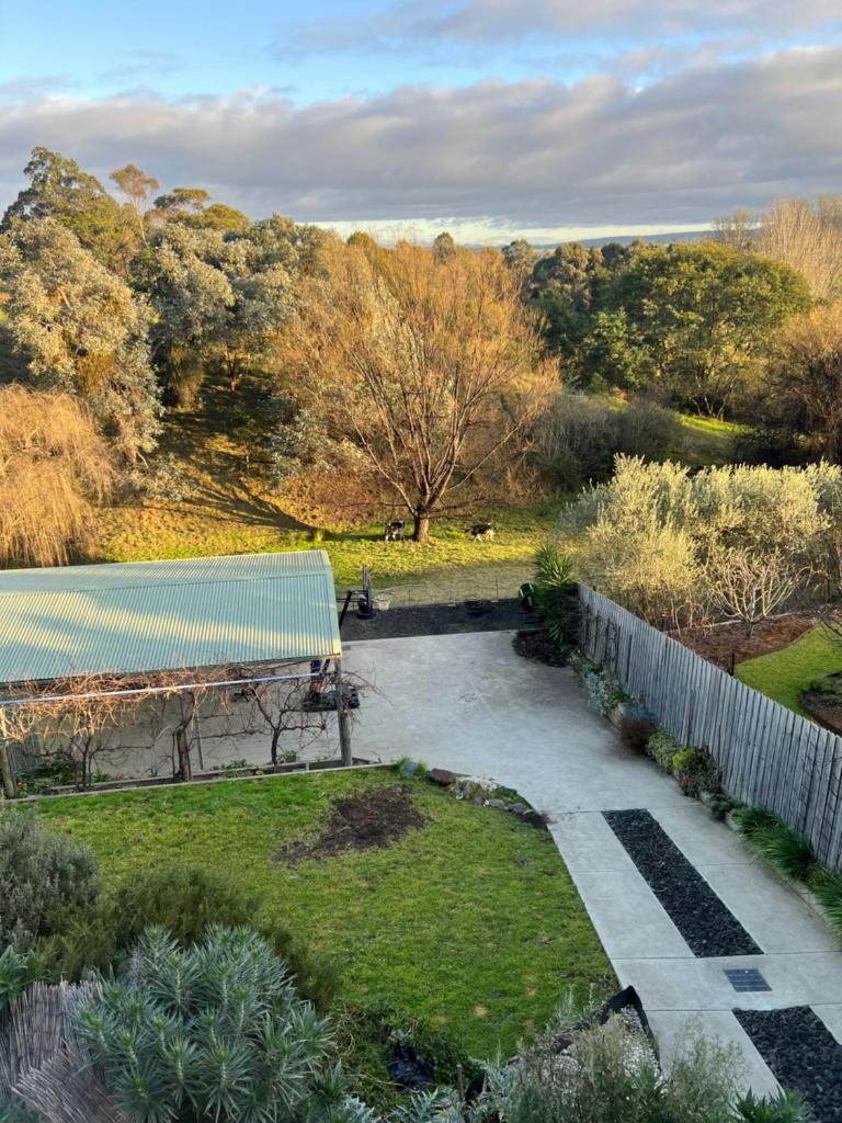 Sunset Manor Stays- Pet Friendly Unit Bairnsdale photo 2