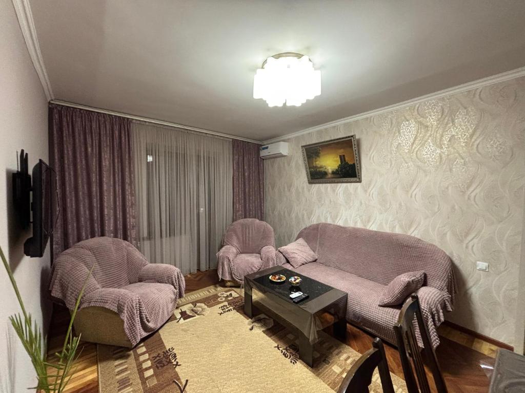 Apartment in Yerevan, Բնակարան Երևանում photo 4