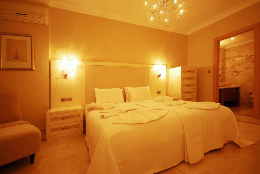 Goldcity Hotel photo 4