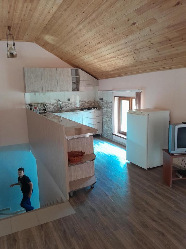 Qax Ağçayda EVLƏR photo 3