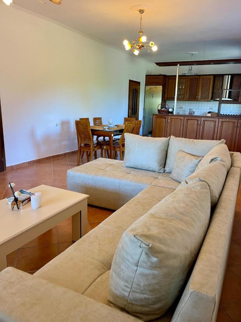 Charming Villa in Lezhë,Albania-Your Albanian Gem photo 1