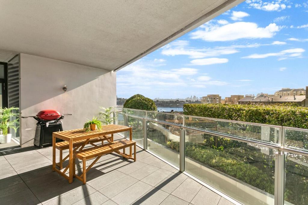 Pyrmont Paradise - Relaxed living with water views PYRM2 photo 2
