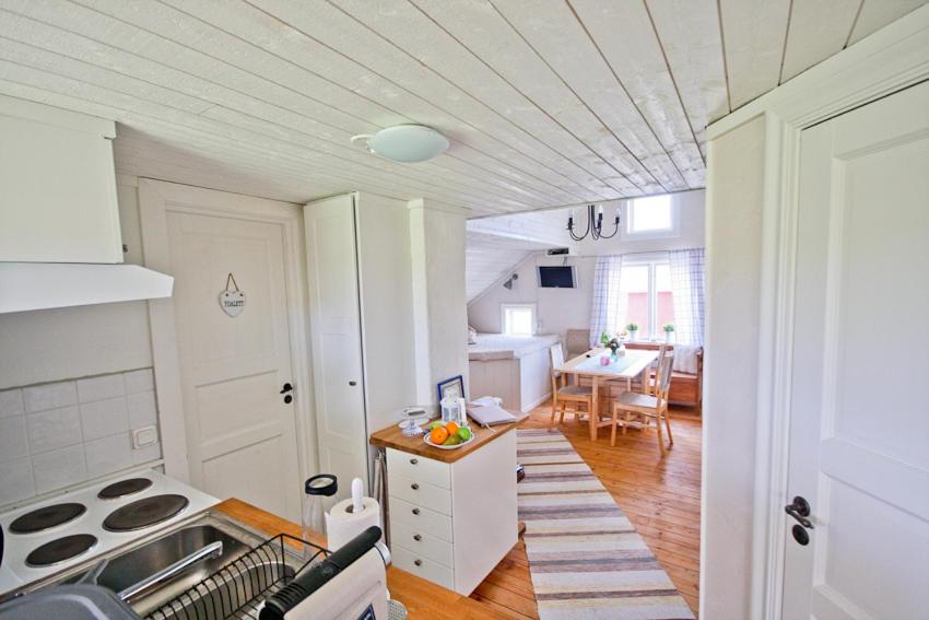 Broby Bed & Breakfast photo 4