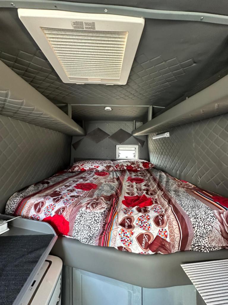 Rent van Luxury Sprinter photo 4
