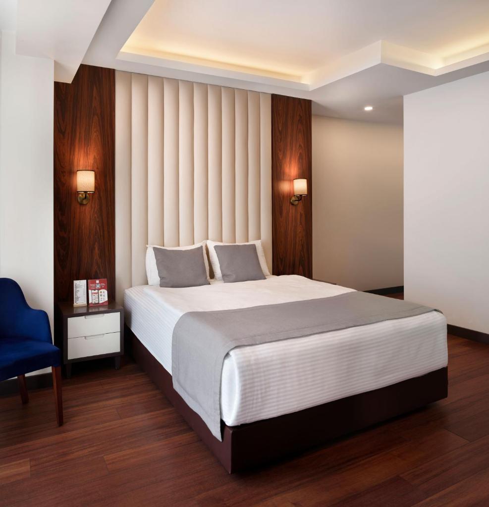 Shining Star Hotel Room Type - Superior Double Room