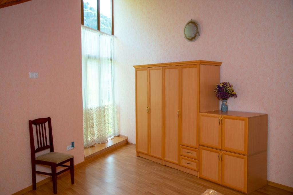 Alpina Guest House photo 2
