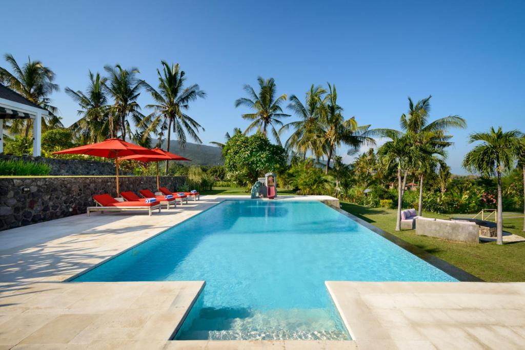 Villa Bloom Lovina by Villa Finder photo 1