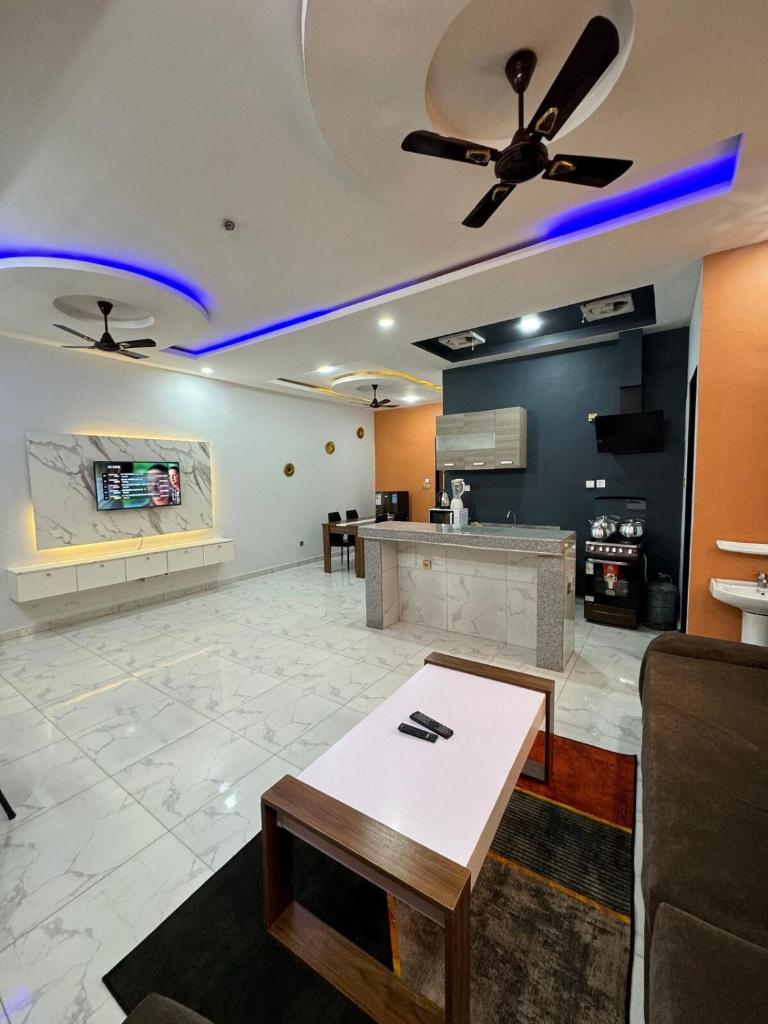2 bedrooms, living room, 1200, accommodation photo 4