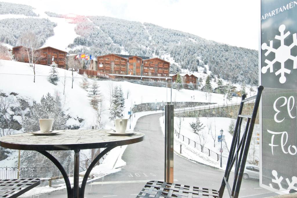 {
  "en-gb": "Apartaments El Floc"
}