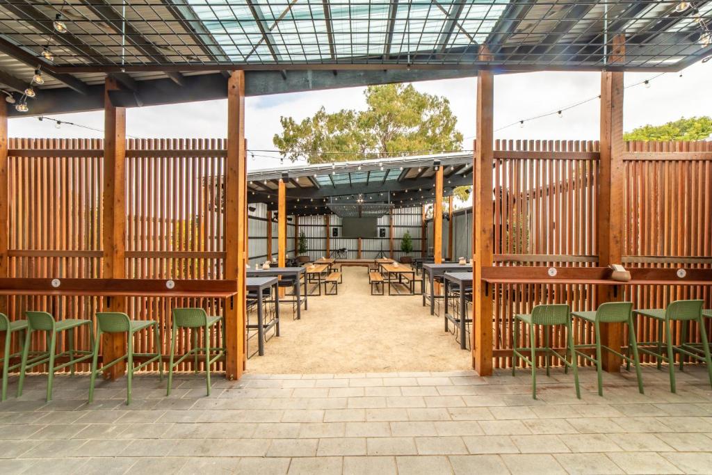 Terminus Hotel Yarrawonga photo 4