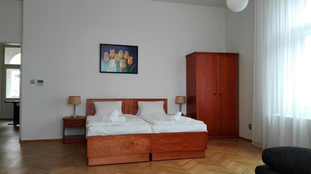 Сьюит (Люкс с 3 спальнями), Гостевой дом Jana Pension Domov Mládeže