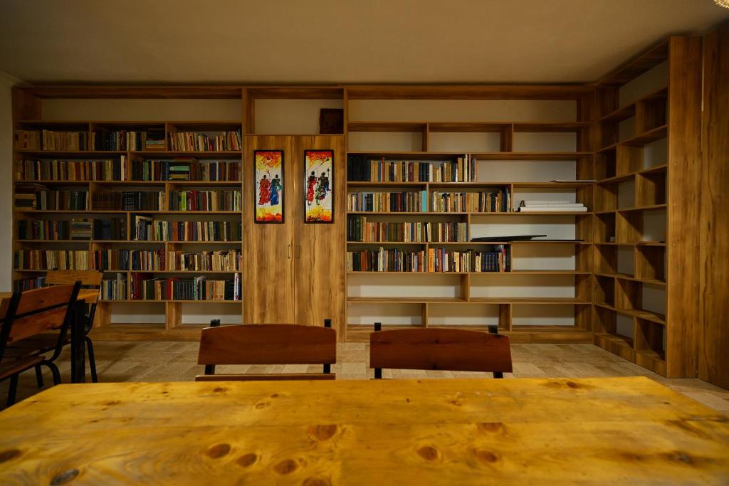 Areni Wine Art photo 3