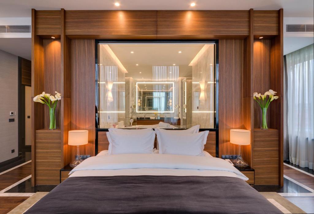 Сьюит (Люкс «Премьер»), Отель Radisson Blu Leogrand