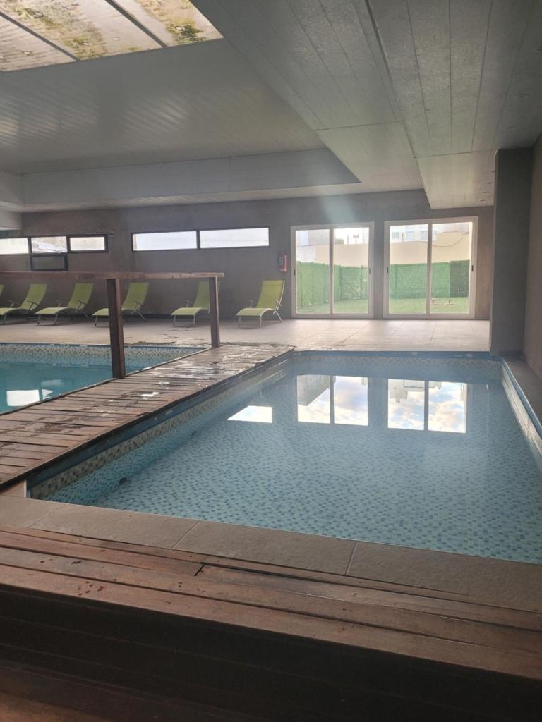departamento Michell Necochea