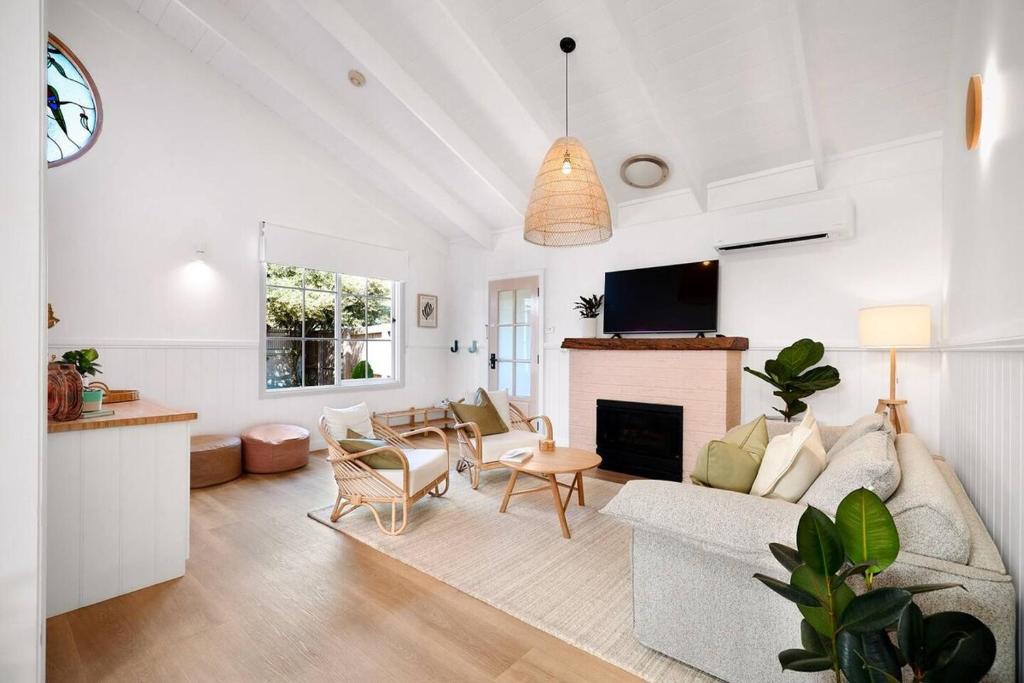 Sandcastle Coastal Retreat