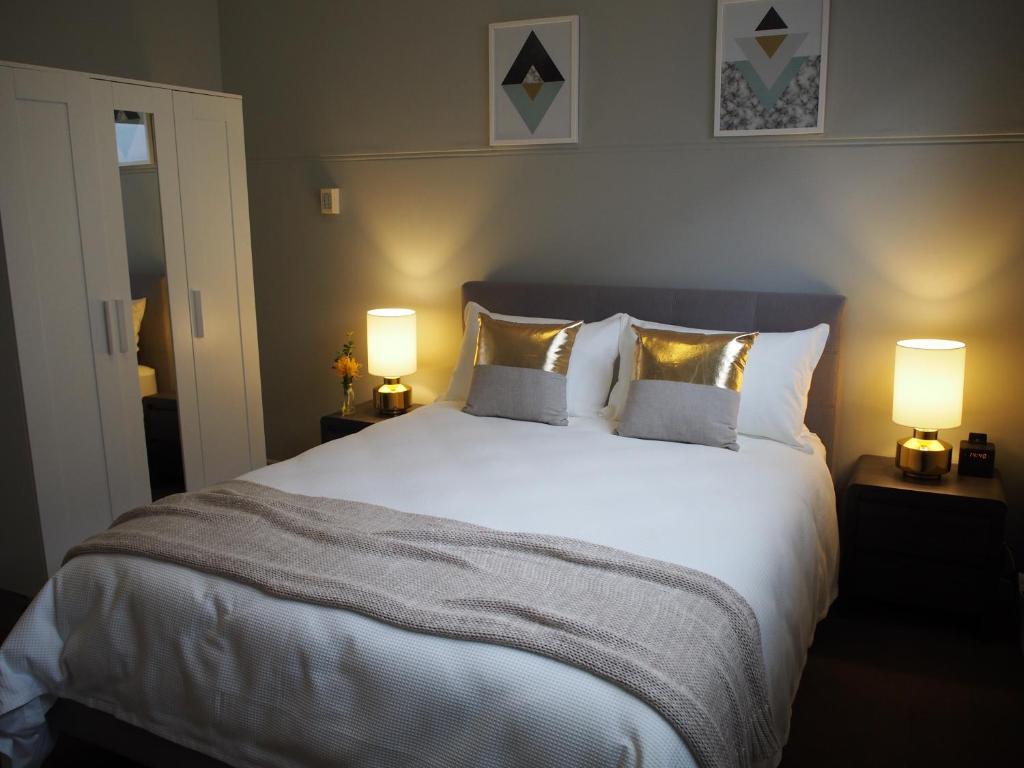 City Quarters on Brewer Room Type - Superior Queen Room