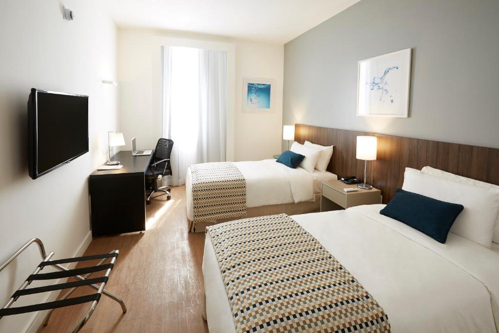 Tulip Inn Itaguai photo 1