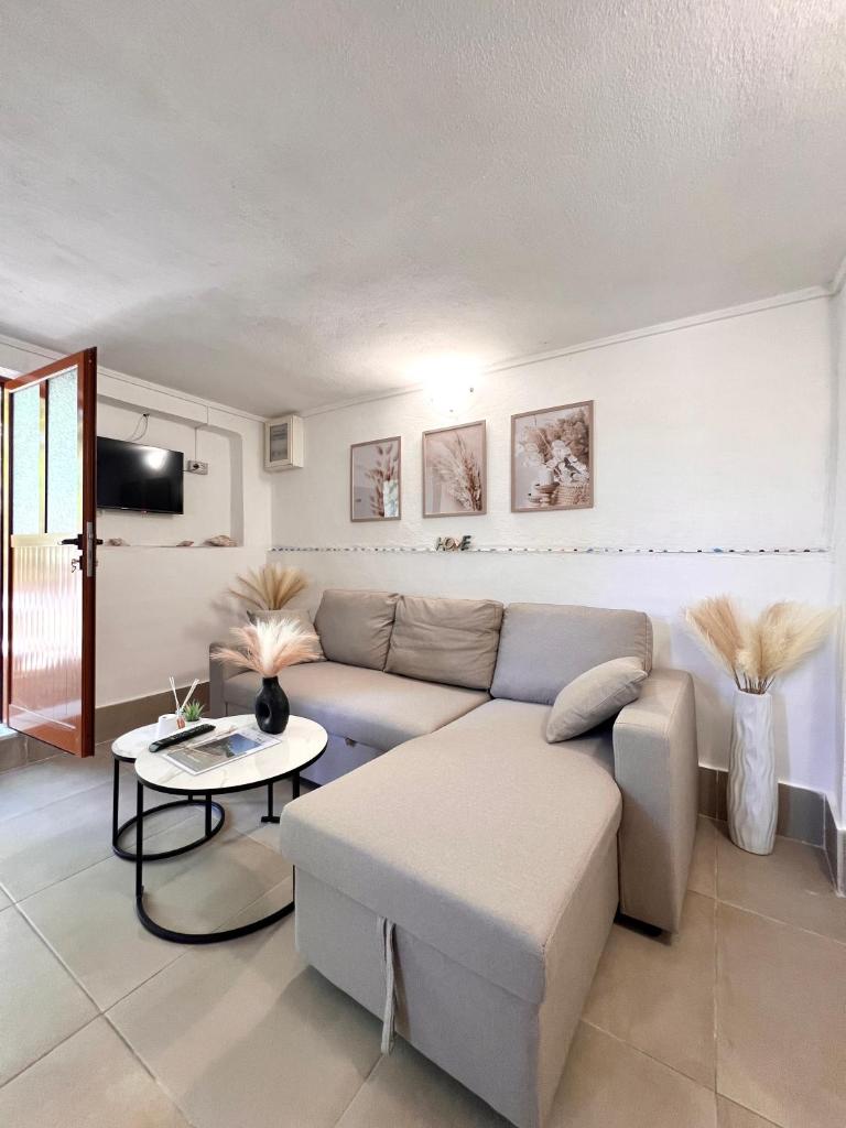 Petra Oliva Apartment photo 1