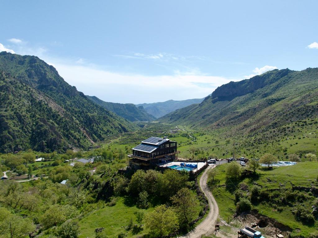 Sky House Yeghegis by Arkouda