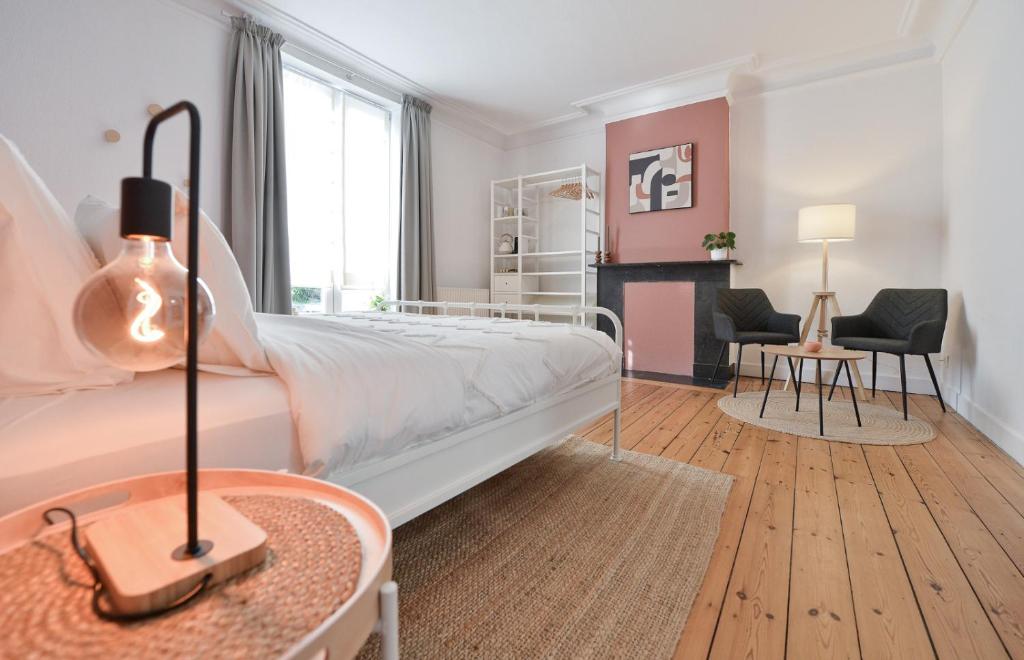 Les chambres de Sam et Gaspar - 2 Chambres lits 180 avec une SDB proche centre ville