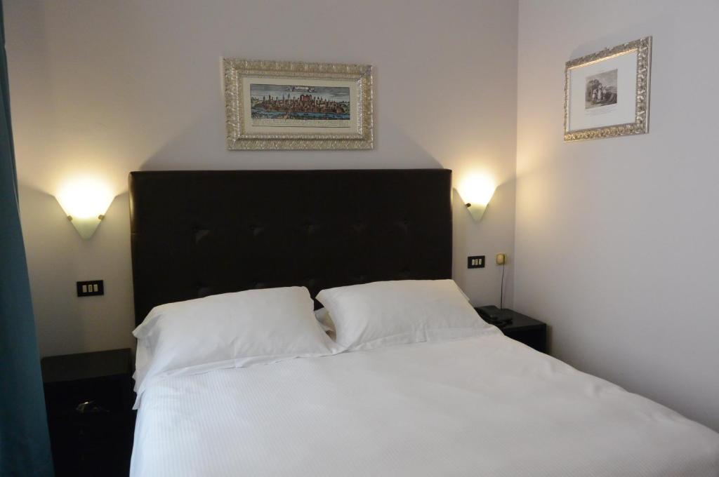 Hotel Moderno photo 2