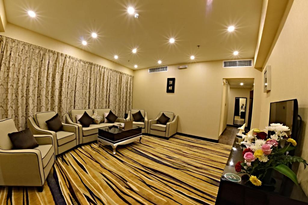 Garden Plaza Hotel photo 4