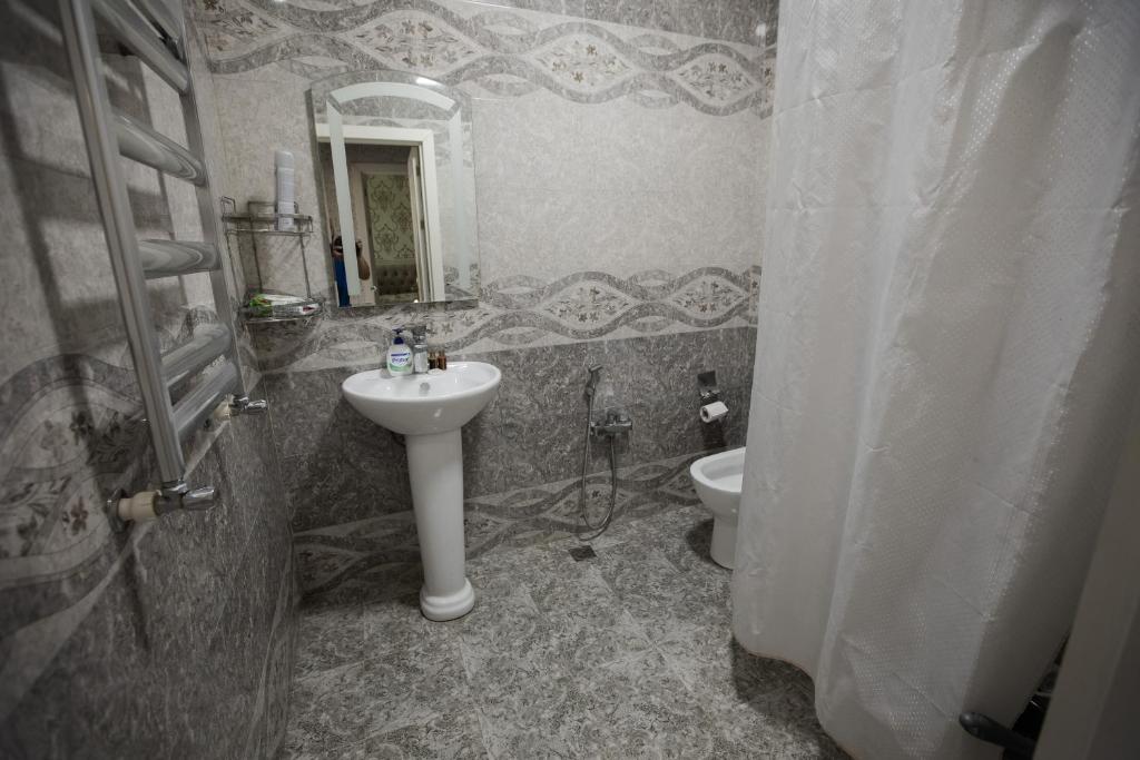 SelfHouse photo 4