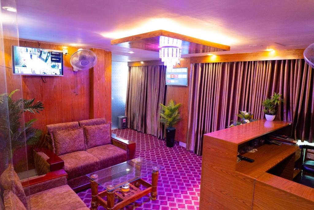 Hotel Uttara photo 2