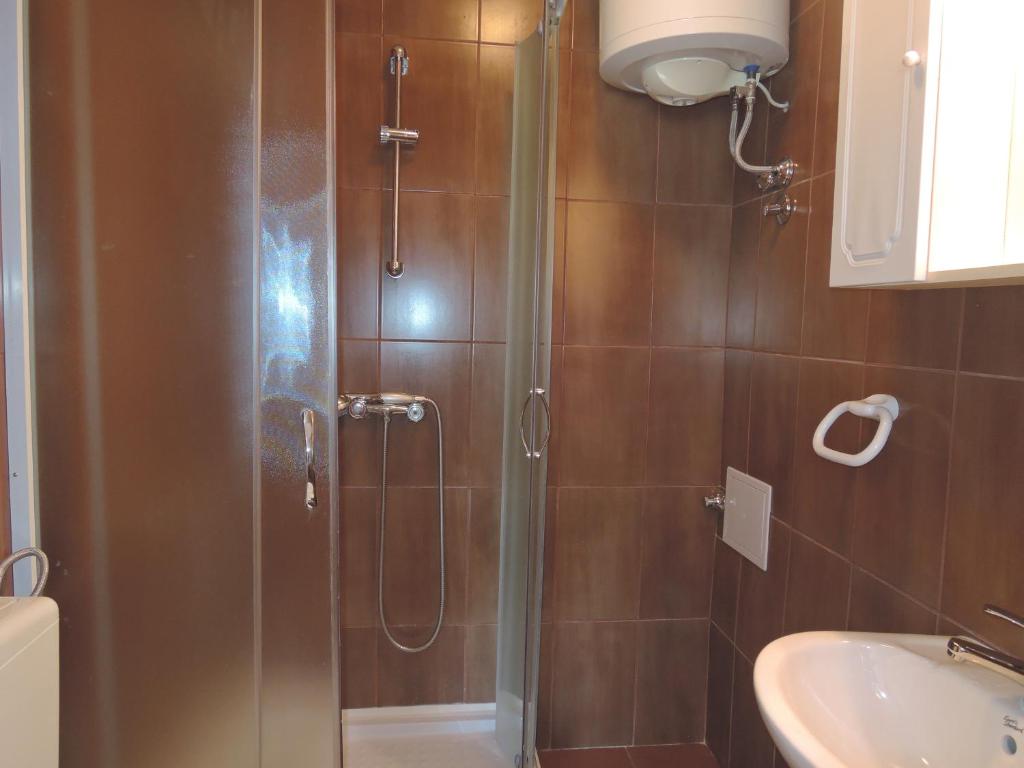 Двухместный (Двухместный номер с 1 кроватью и собственной ванной комнатой), Hostel Kvarner