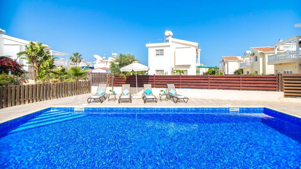 Ayia Napa Holiday Villa 040 photo 4