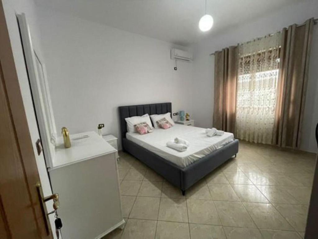 Art's Apartment photo 2