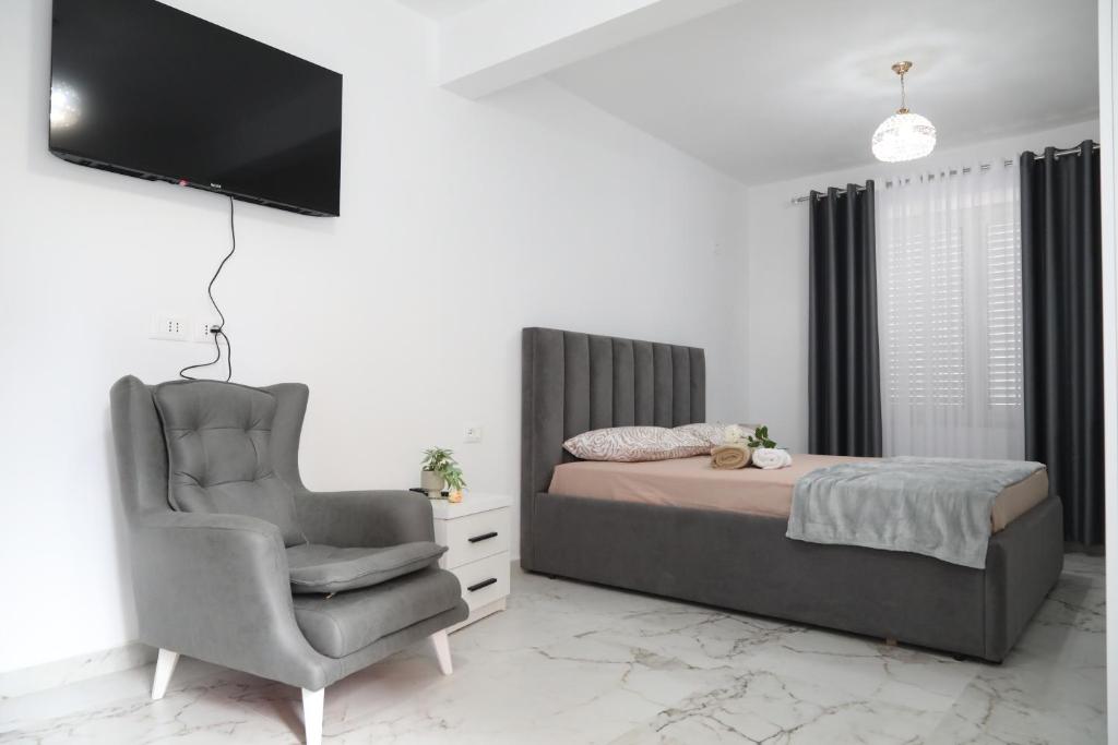 Rozafa Guest Room Center